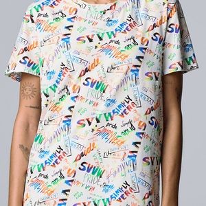 CELEBRATE PRIDE MONTH! 🏳️‍🌈 Simply Vera Vera Wang Pride T-shirt